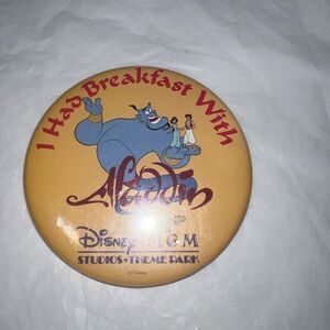 Disney “I‎ had Breakfast with Aladdin” Circle Pin.